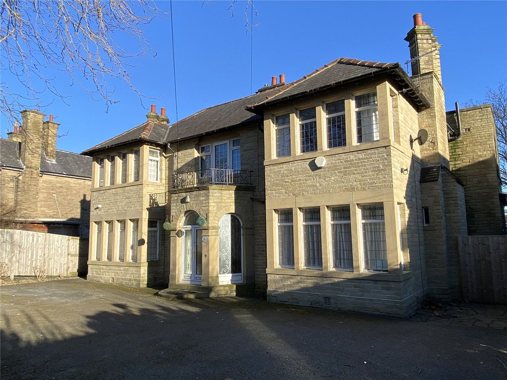 6 bed detached house for sale in Syke Lane, Earlsheaton, Dewsbury WF12