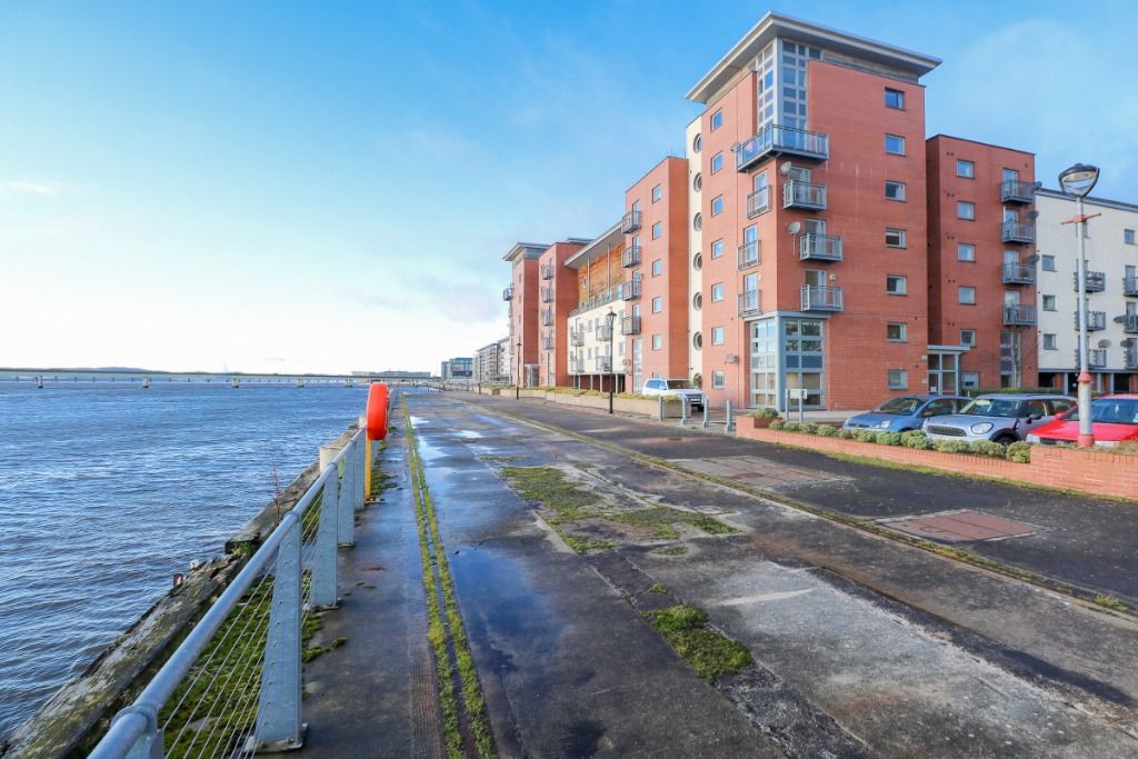 2 bed flat to rent in Marine Parade, City Quay, Dundee DD1 Zoopla