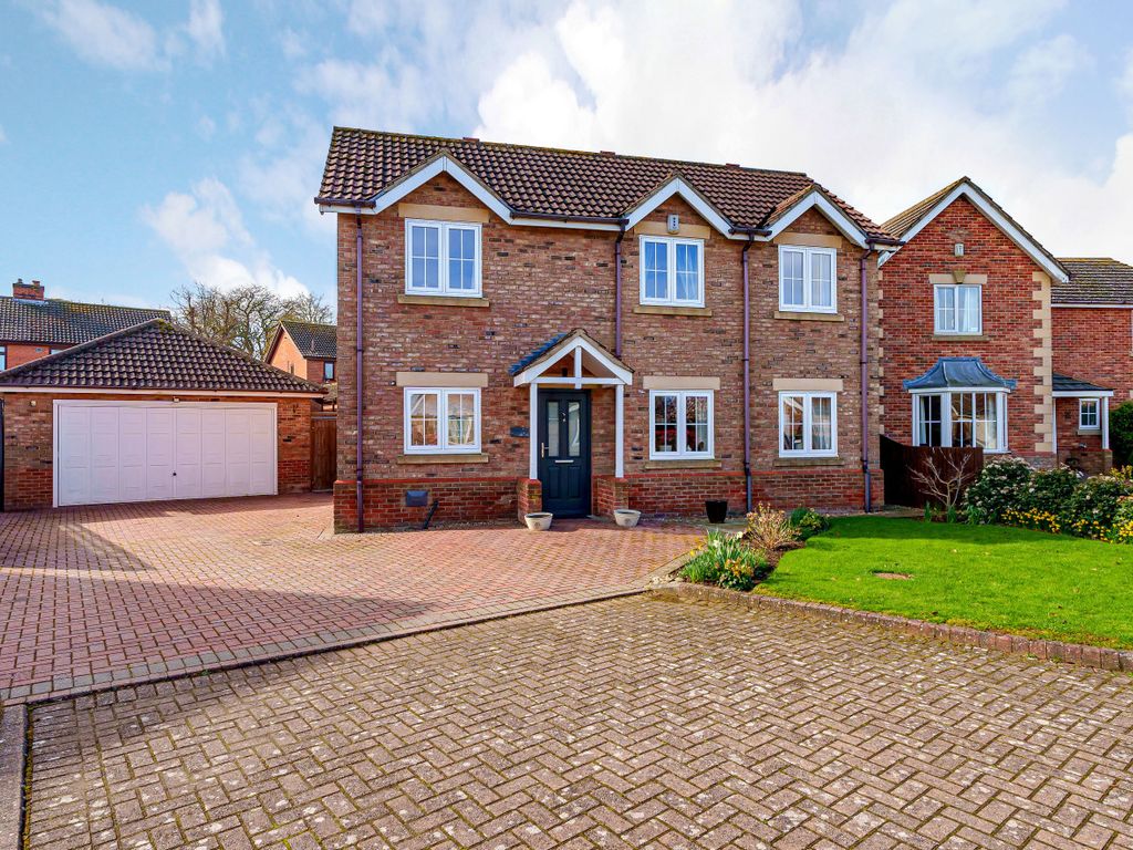 4 bed detached house for sale in Farriers Gate, Cranwell Village NG34