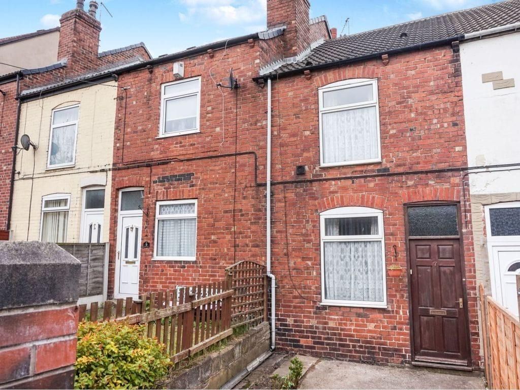5 bed terraced house for sale in St. Marys Place, Castleford, West
