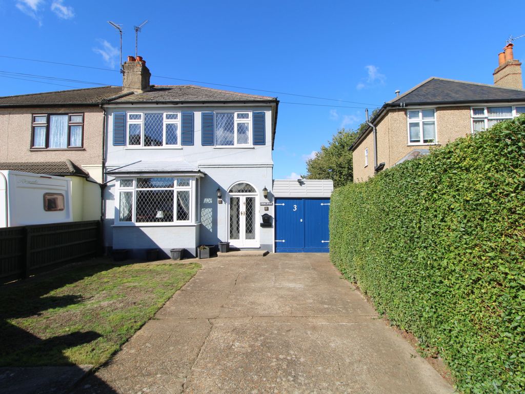 3 bed semidetached house for sale in Links Road, Ashford TW15 Zoopla