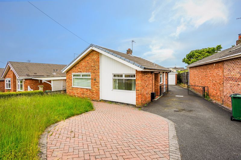 2 bed detached bungalow for sale in 46 Dovedale Crescent, Belper DE56
