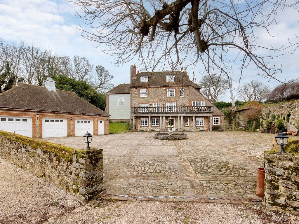 6 bed detached house for sale in Blackhouse Hill, Newington, Folkestone