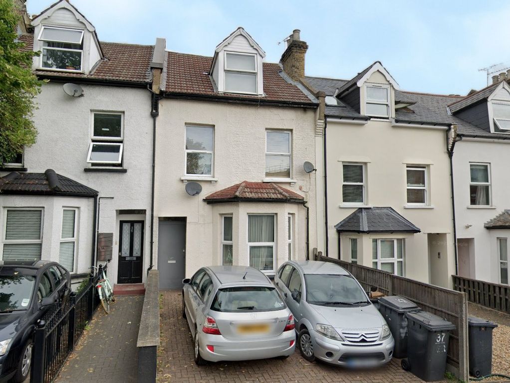 Victoria Road, Hendon, London NW4