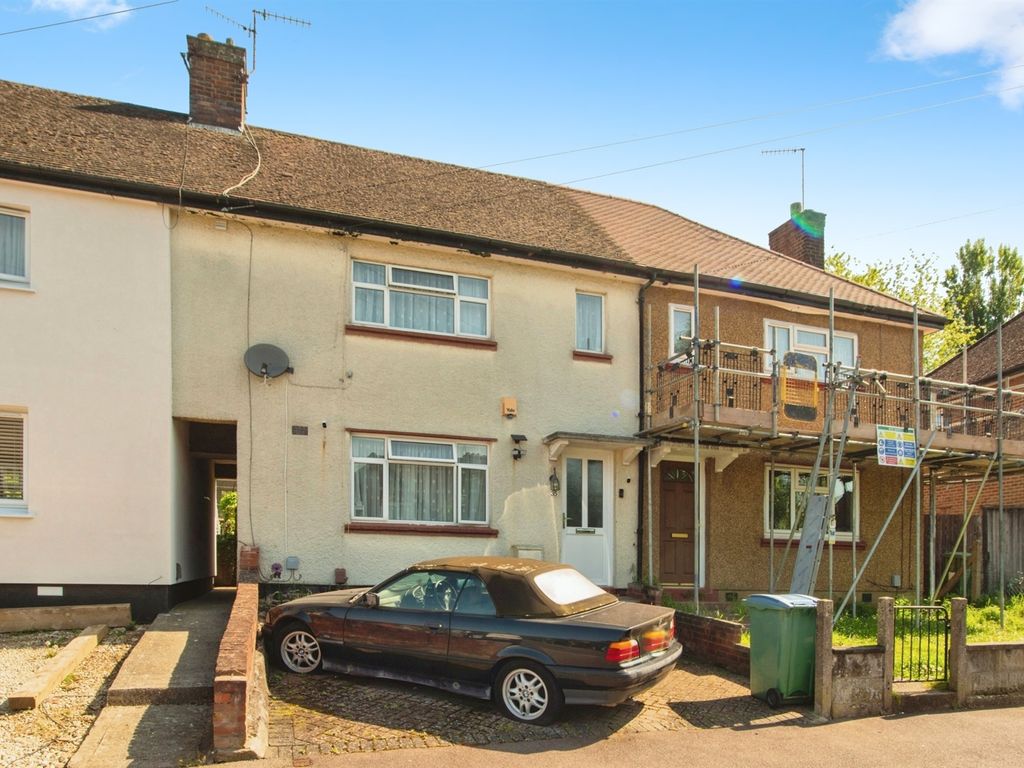 3 bed terraced house for sale in Thorpe Crescent, Watford WD19, £