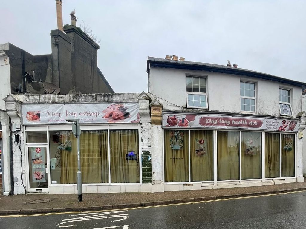 2 bed flat for sale in 12 Pier Road, Littlehampton, West Sussex BN17