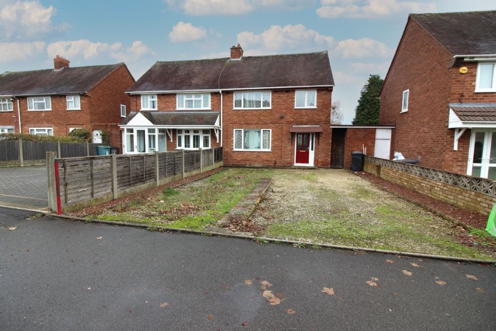 3 bed semidetached house for sale in Griffiths Drive, Wednesfield