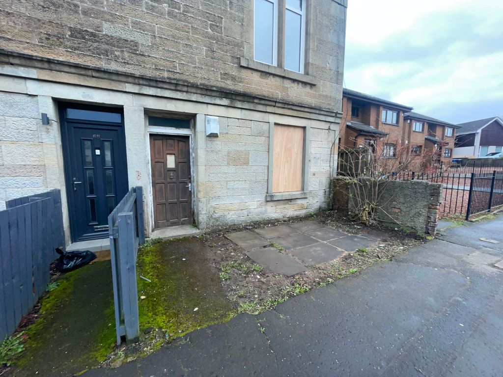 1 bed flat for sale in Hareleeshill Road, Larkhall, Lanarkshire ML9, £13,500 Zoopla