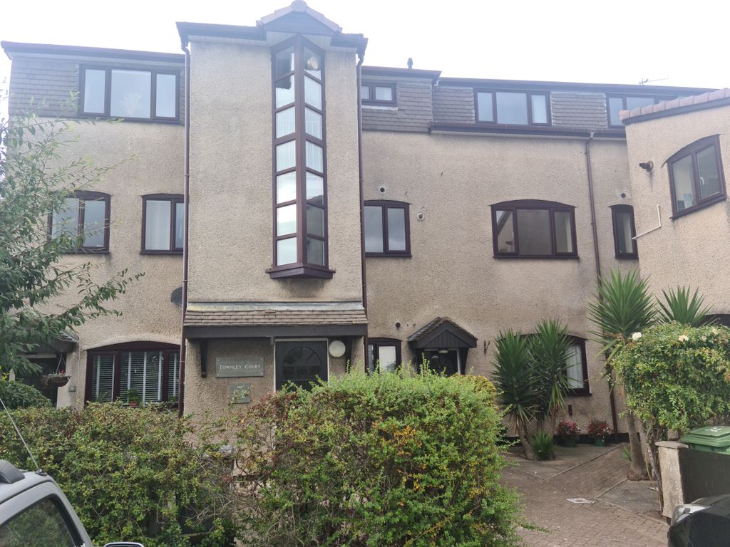 2 bed flat to rent in Townley Court, Hoylake, Wirral CH47 Zoopla
