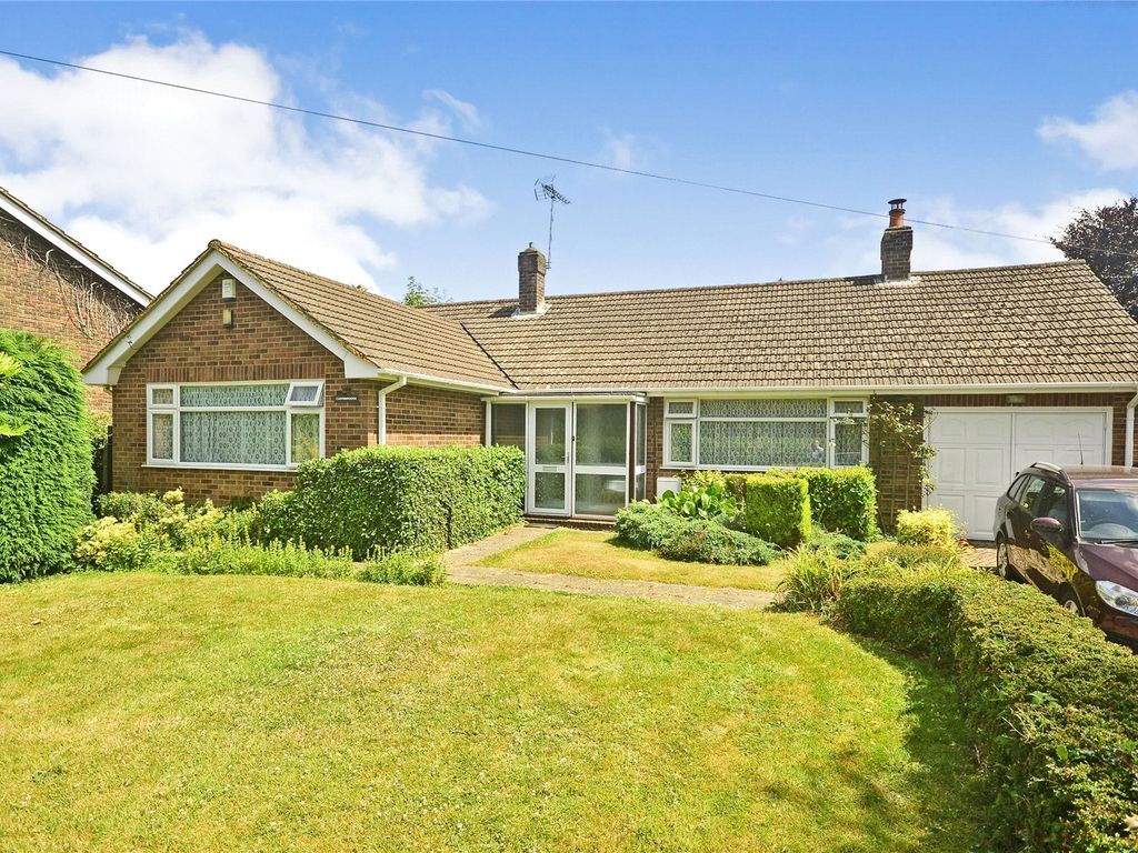 2 bed bungalow for sale in Westwell Lane, Ashford, Kent TN26 - Zoopla