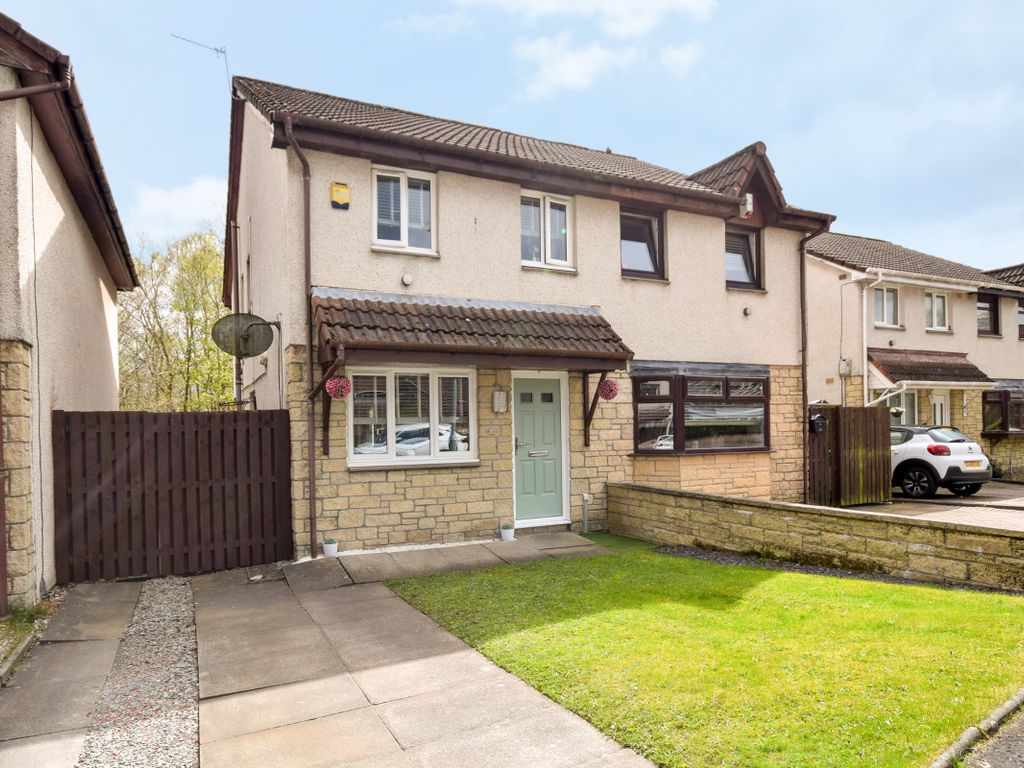 3 bed semidetached house for sale in Moss Road, Wishaw ML2, £155,000