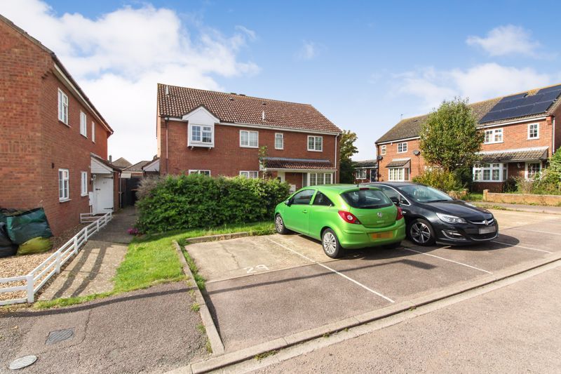 2 bed end terrace house for sale in Westwood Close, Shortstown MK42, £