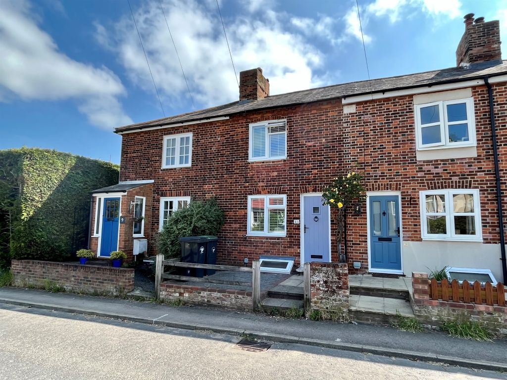 2 bed terraced house for sale in Pleasant Valley, Saffron Walden CB11