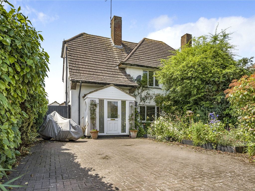 4 bed semidetached house for sale in Whilestone Way, Stratton St