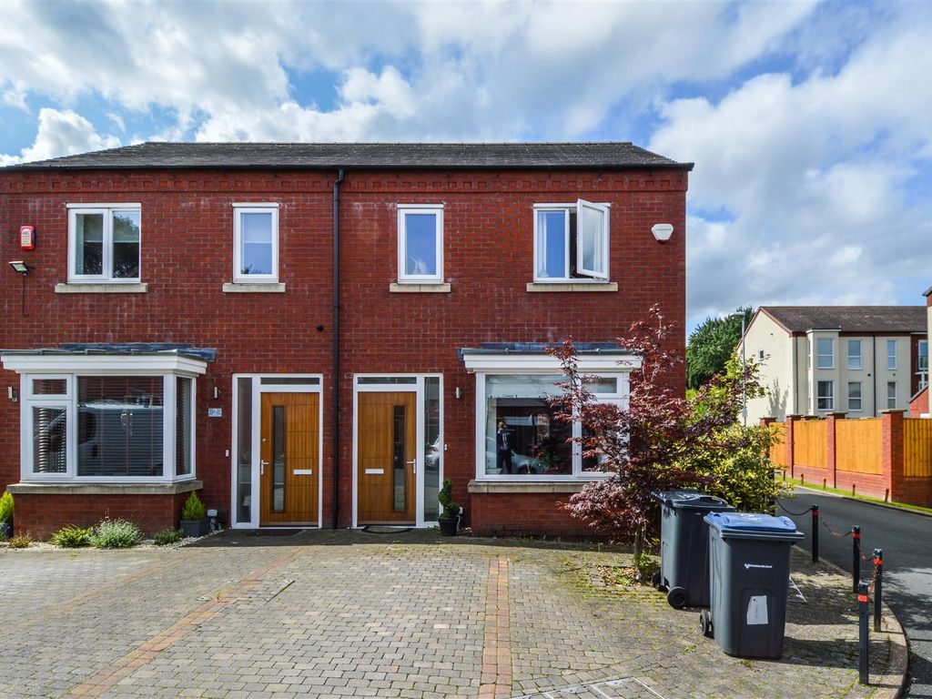 2 bed semidetached house to rent in Cofton Park Close, Rednal