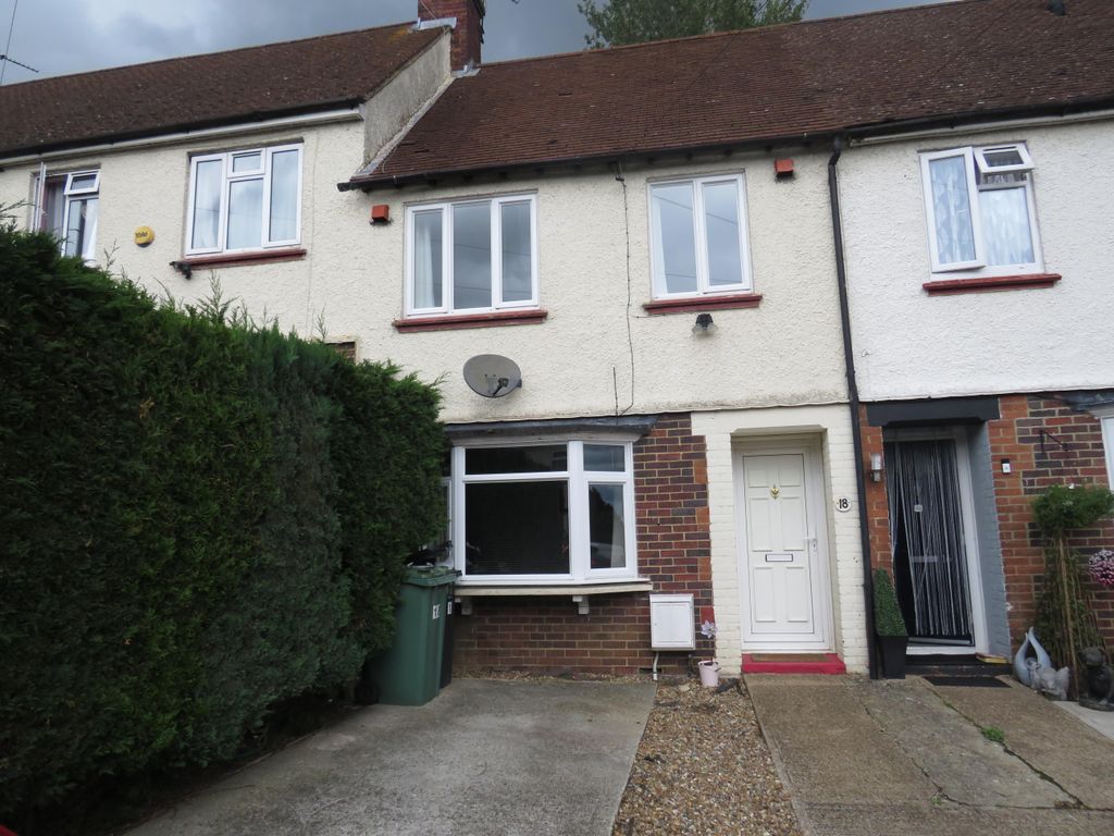 3 bed property to rent in Beaumont Road, Maidstone ME16, £1,550 pcm