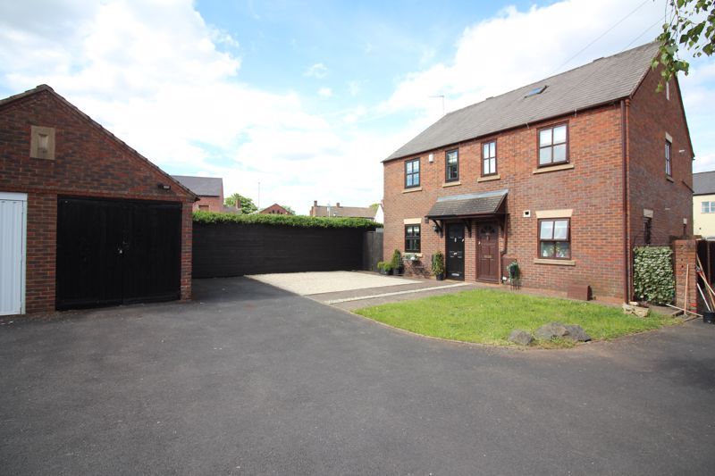 3 bed semidetached house for sale in New Street, Wordsley, Stourbridge