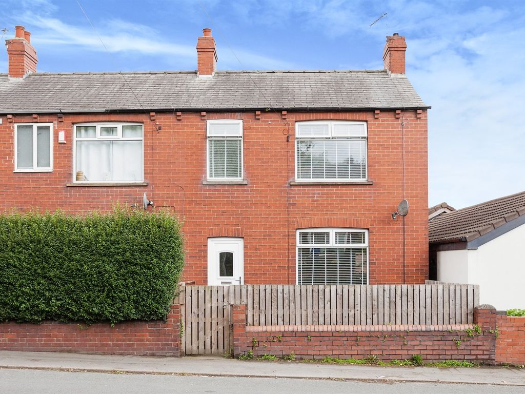 2 bed end terrace house for sale in Hathaway Cottages, Ossett WF5, £