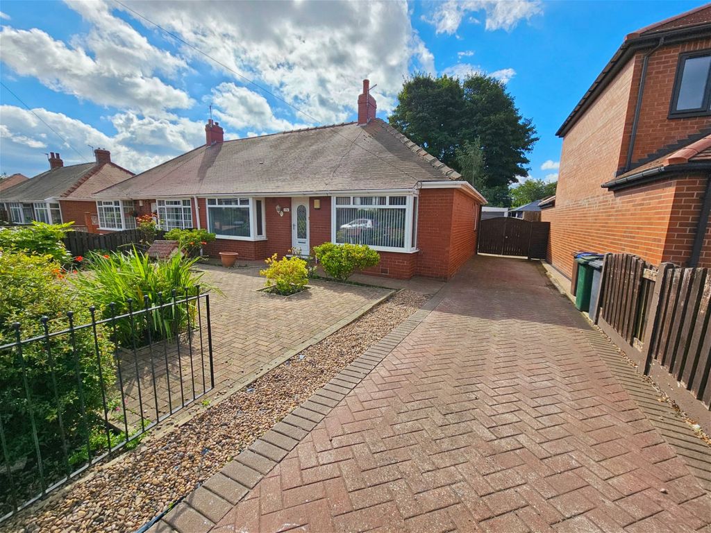 2 bed semidetached bungalow for sale in Dodworth Road, Barnsley S70, £