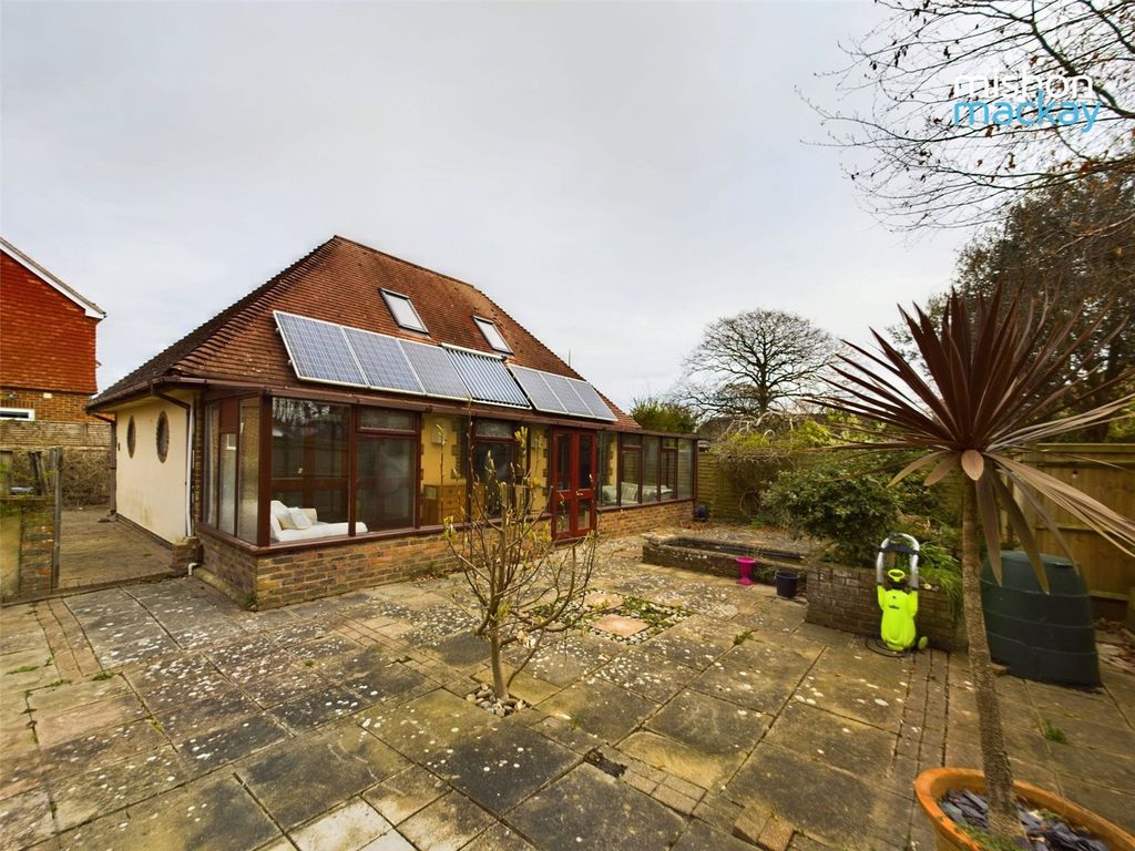 3 bed bungalow for sale in Roman Way, Southwick, West Sussex BN42 Zoopla