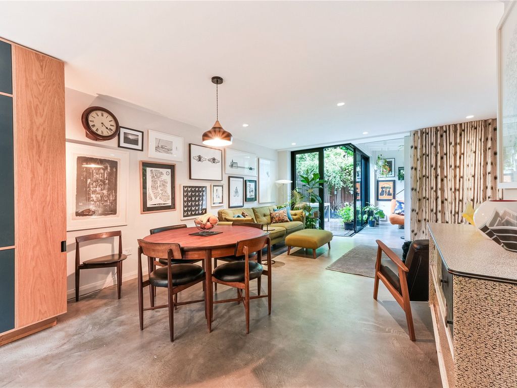 3 bed end terrace house for sale in Sanctuary Mews, Queensbridge Road