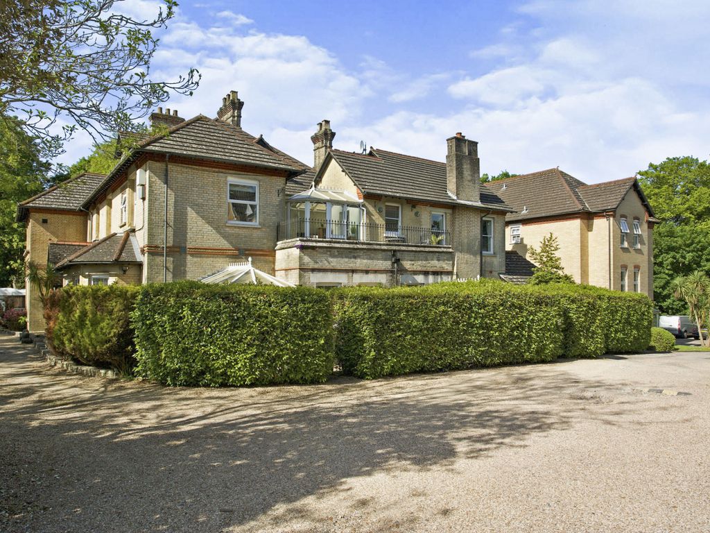 2 bed for sale in Deepdene, Midanbury Lane, Southampton