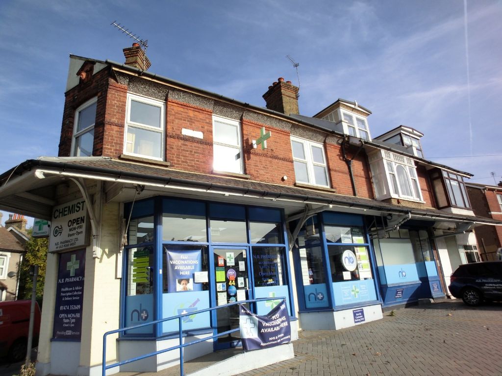 3 bed flat to rent in Old Road West, Gravesend, Kent DA11 Zoopla