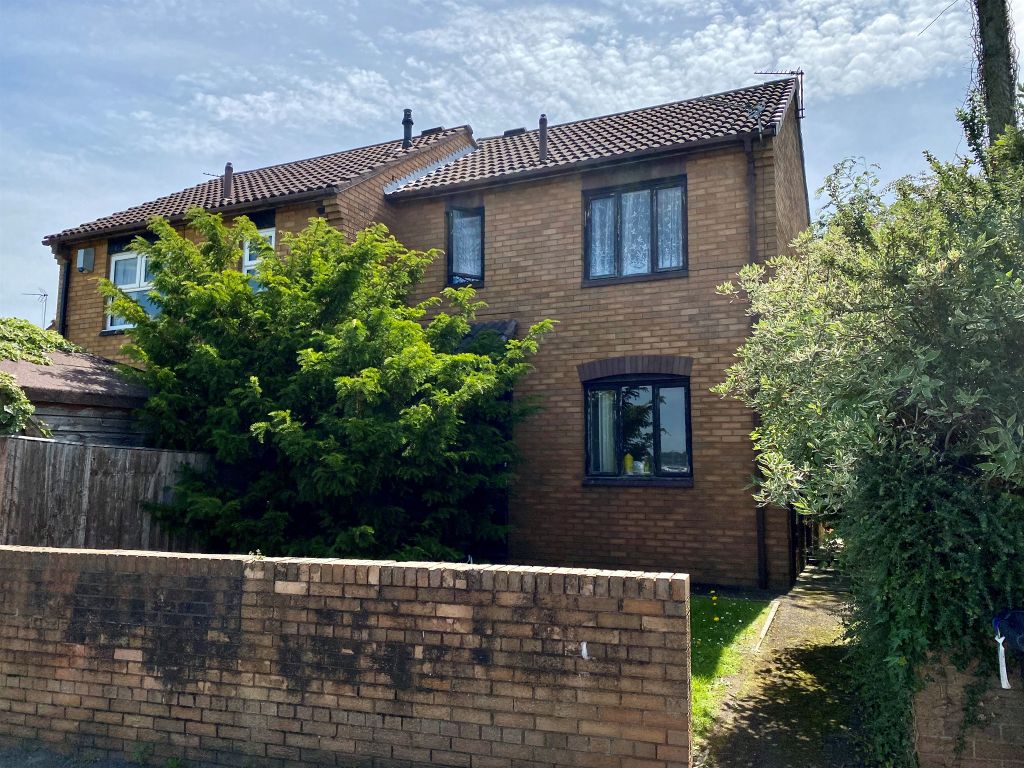 2 bed semidetached house for sale in Ship Street, Frodsham WA6 Zoopla