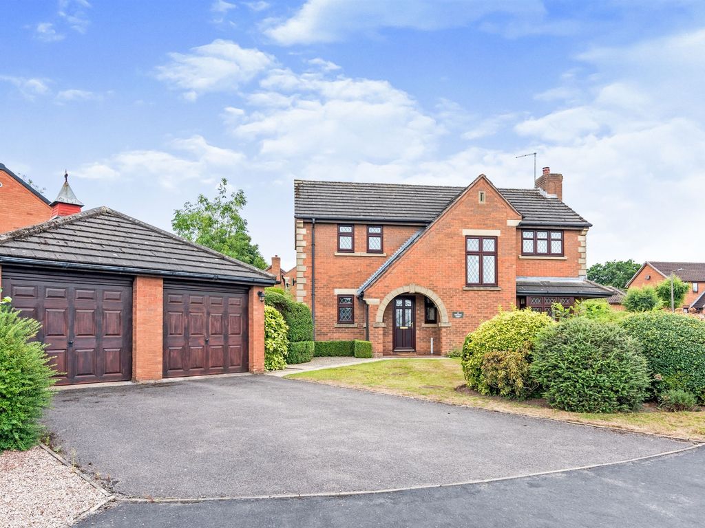 4 bed detached house for sale in Heritage Court, Lichfield WS14 Zoopla
