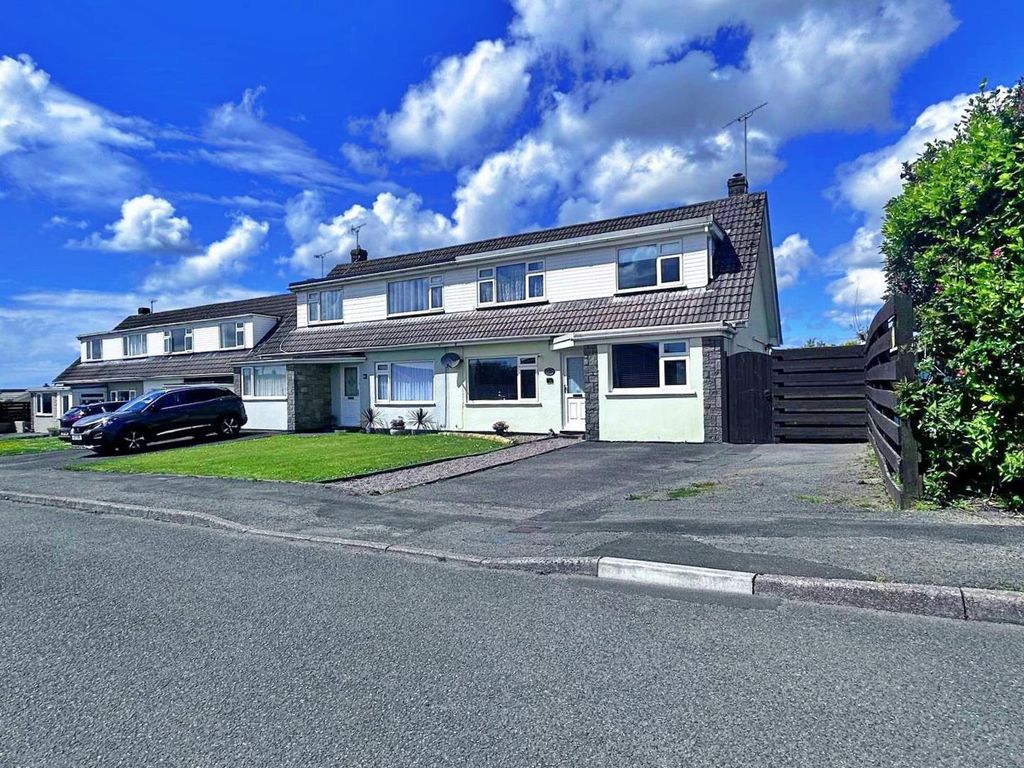 3 bed semidetached house for sale in St. Brides View, Roch