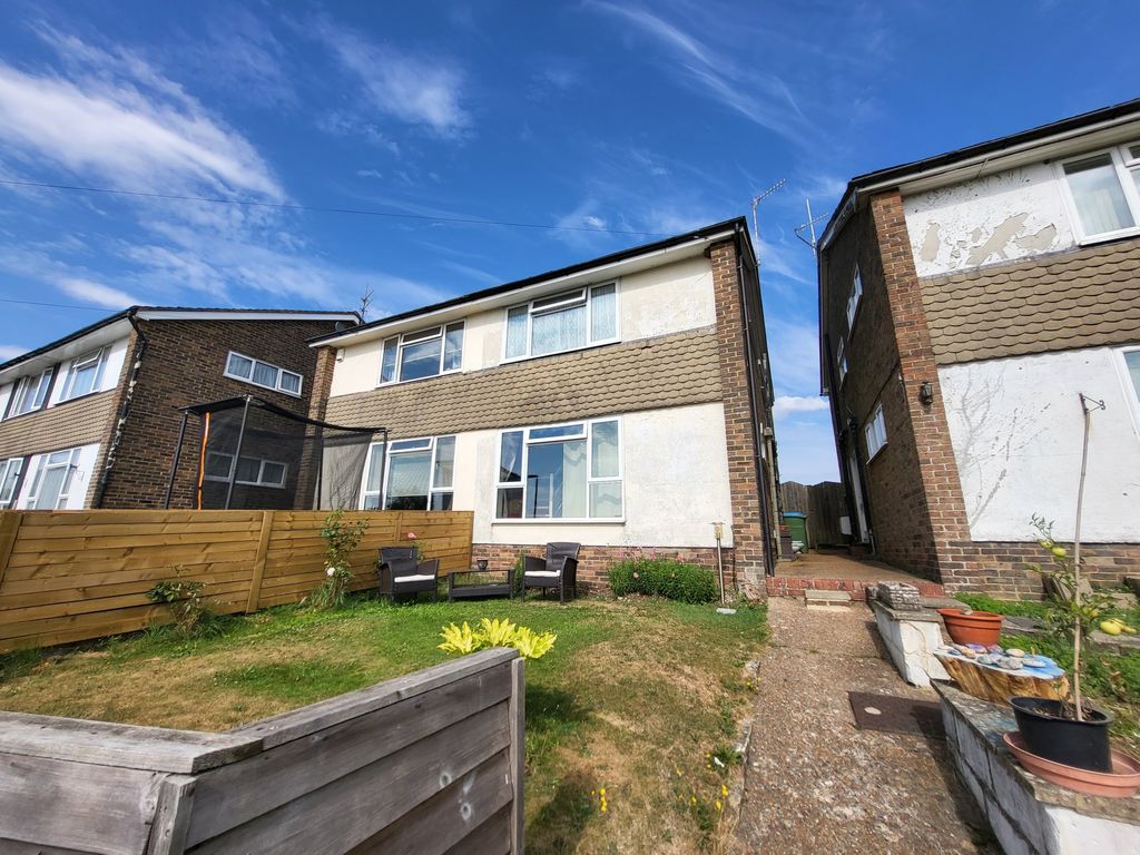 3 bed semidetached house for sale in High Barn, Findon Village