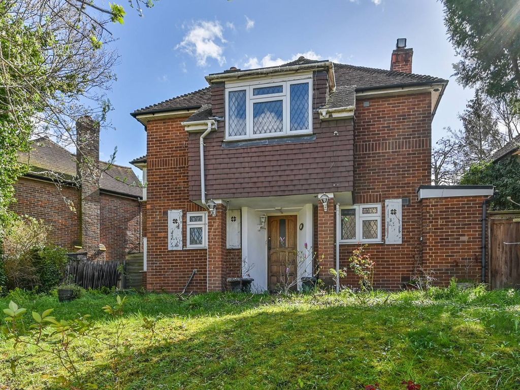 3 bed detached house for sale in Brighton Road, Sutton SM2 Zoopla