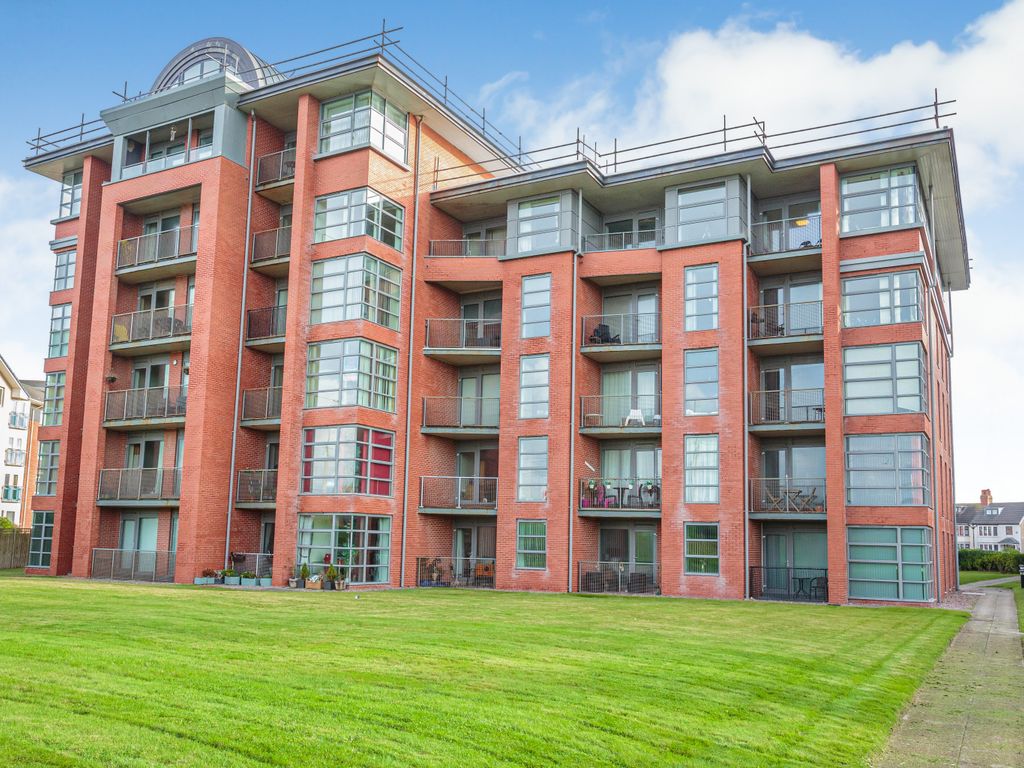 2 bed flat for sale in Queens Promenade, Bispham, Blackpool, Lancashire