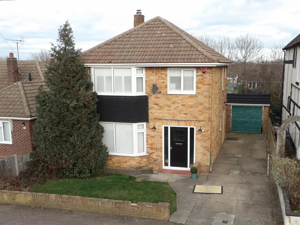3 bed detached house for sale in Clover Rise, Whitstable, Kent CT5 Zoopla