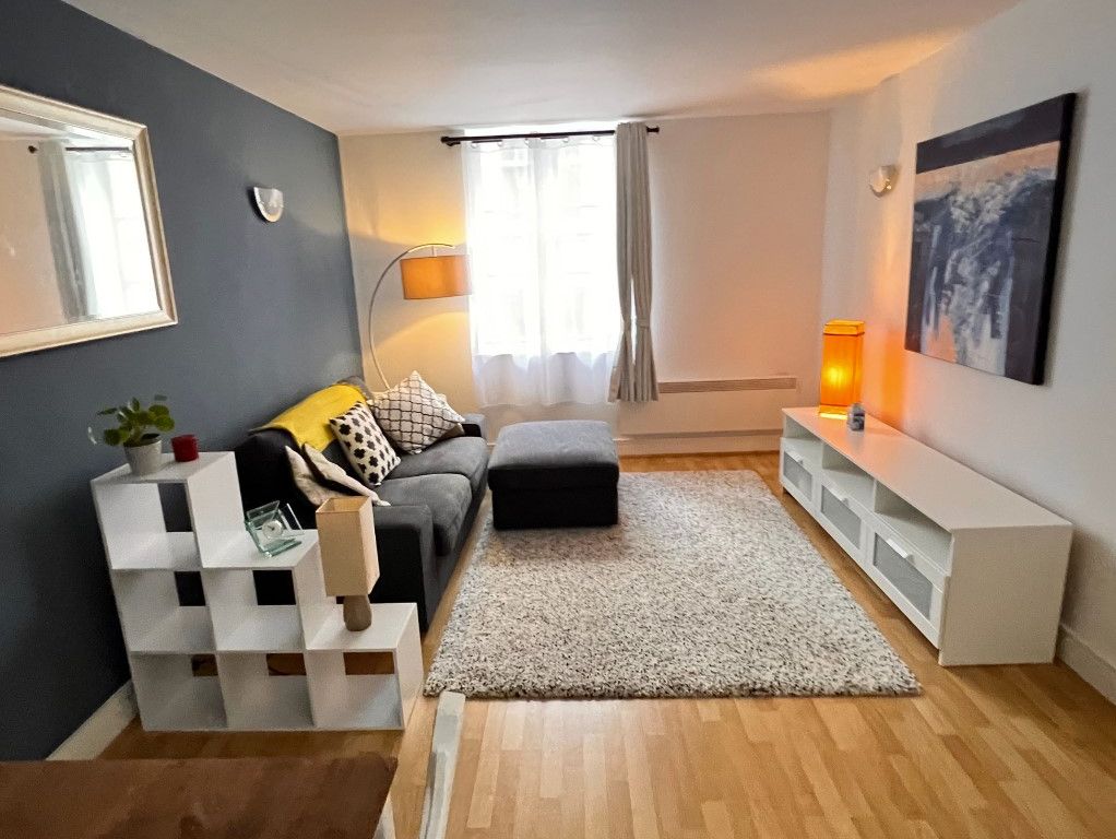 1 bed flat for sale in Queen Street, London EC4R Zoopla