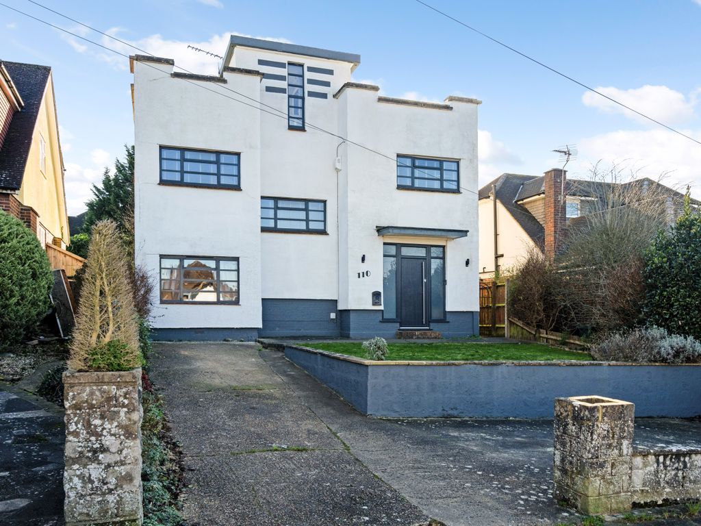 4 bed detached house for sale in Chapel Way, Epsom KT18, £800,000 Zoopla