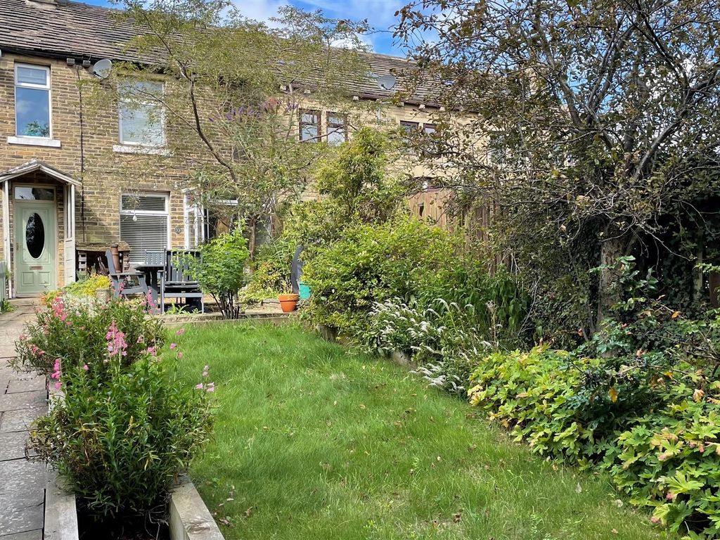 2 bed cottage for sale in Town Lane, Thackley, Bradford BD10 Zoopla