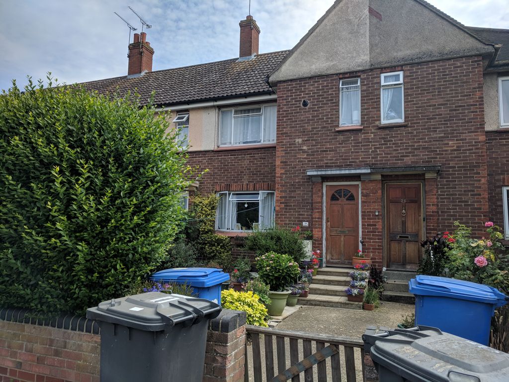 2 bed semidetached house to rent in Shaftesbury Square, Ipswich IP4