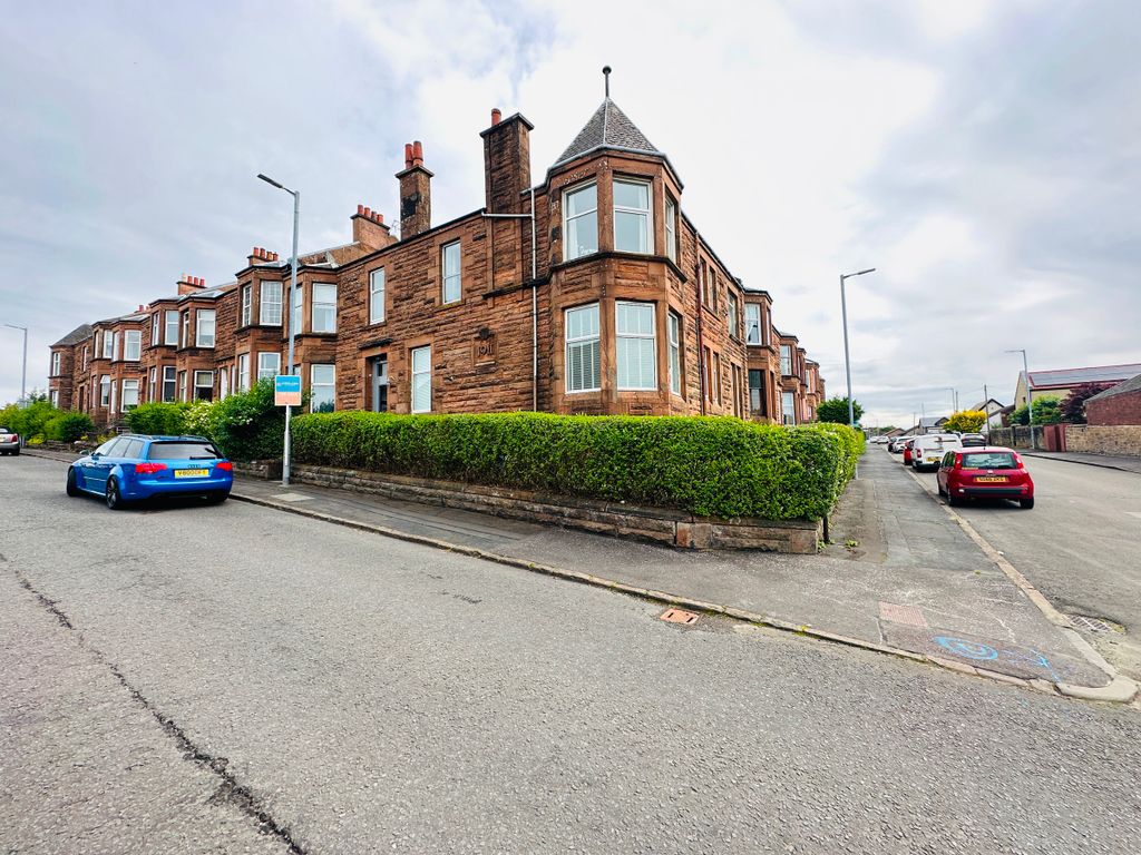 2 bed flat for sale in Ralston Street, Airdrie ML6 Zoopla