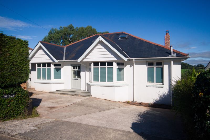 4 bed detached bungalow for sale in Follaton, Plymouth Road, Totnes TQ9