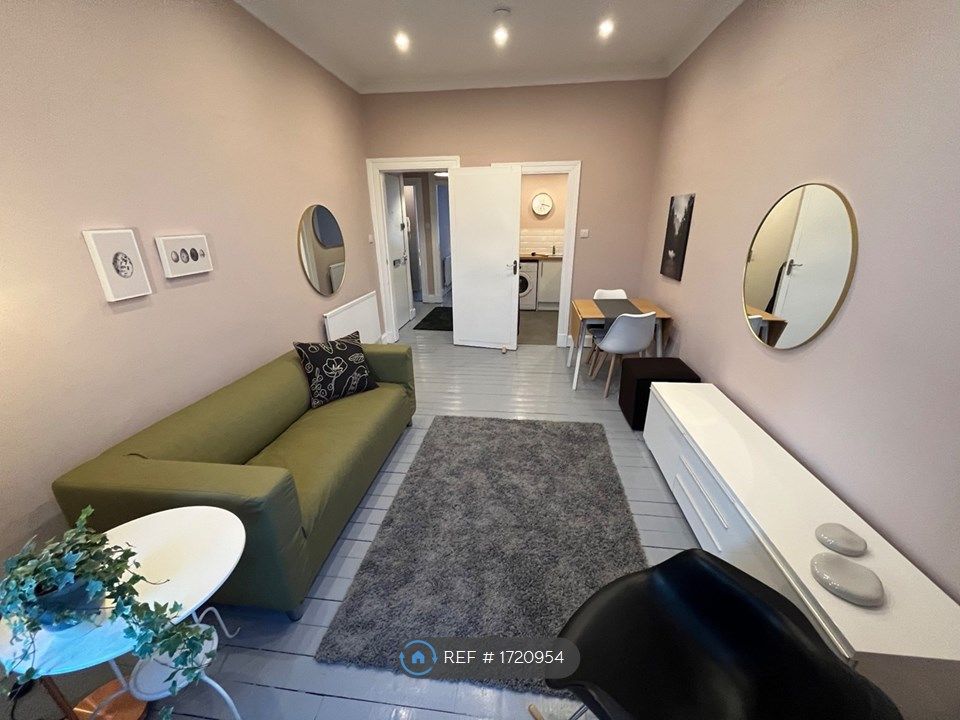 1 bed flat to rent in Allison Street, Glasgow G42 Zoopla
