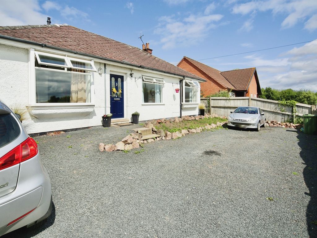 2 bed detached bungalow for sale in Tanhouse Lane, Malvern WR14, £