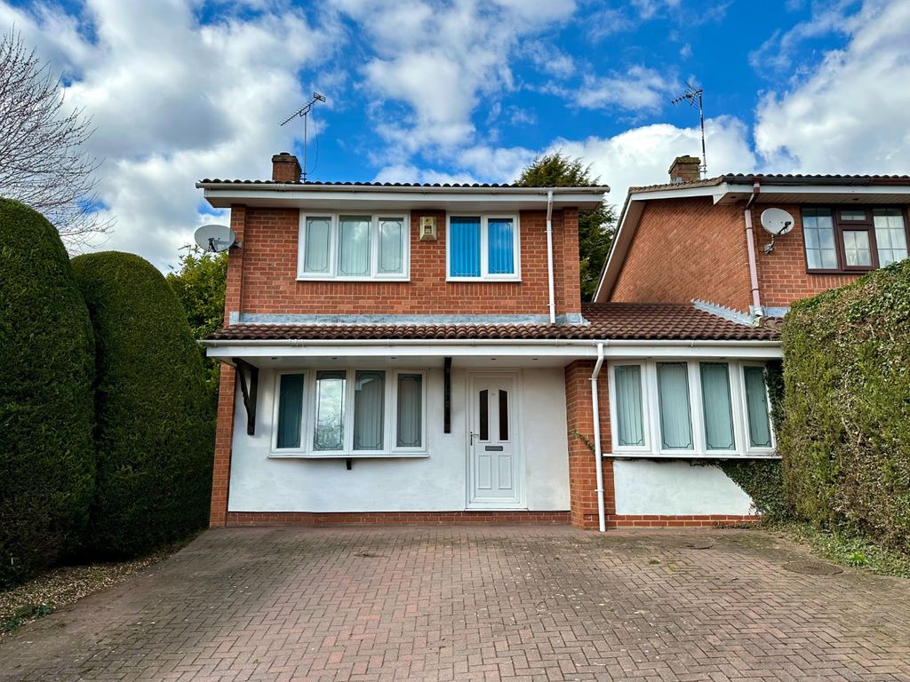 4 bed linkdetached house for sale in Keats Close, Galley Common