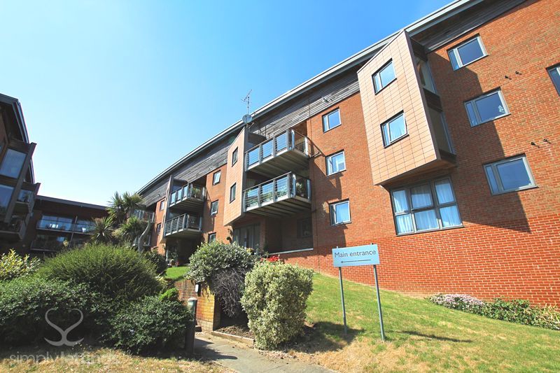 2 bed flat to rent in Park View Road, Hove BN3 Zoopla