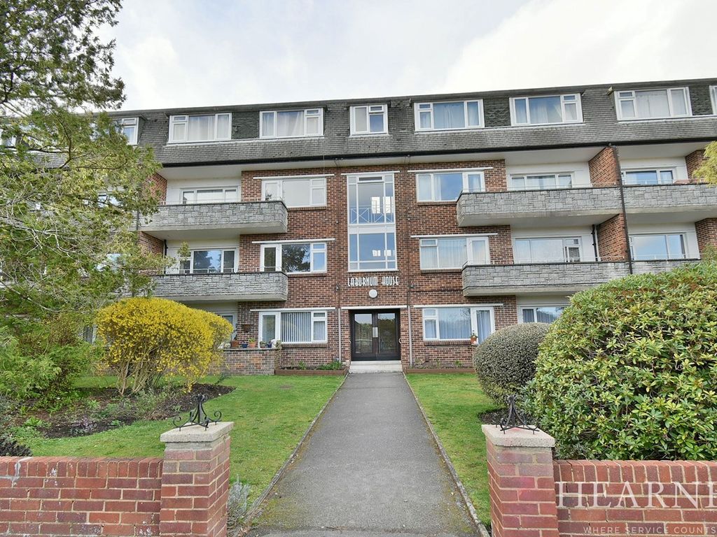 2 bed flat for sale in Redhill Drive, Bournemouth BH10 Zoopla