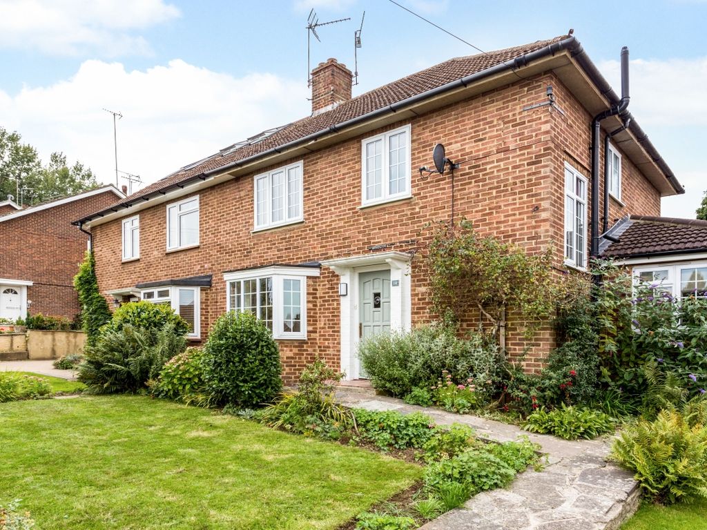 3 bed semidetached house to rent in The Meadway, Sevenoaks TN13 Zoopla