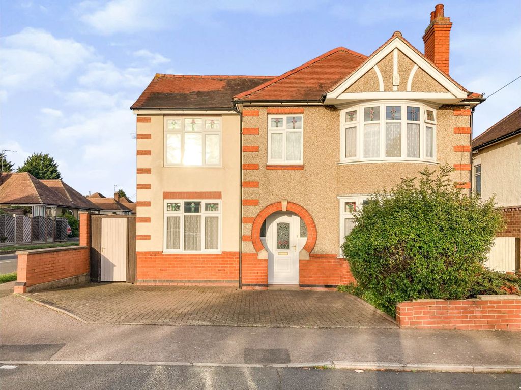 Queensway, Wellingborough NN8