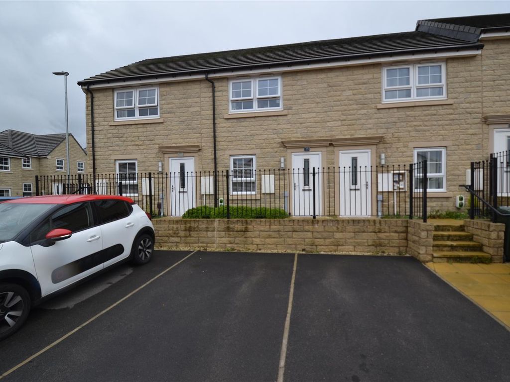 2 bed terraced house for sale in Fetlock Drive, Eccleshill BD2, £