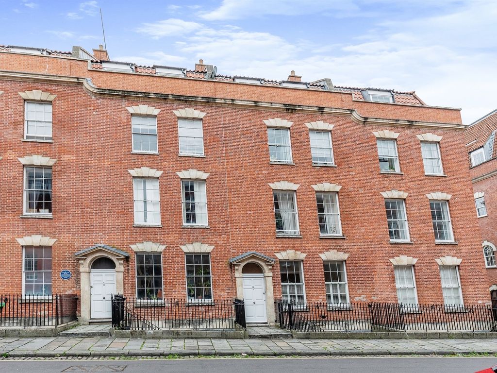 2 bed flat for sale in St. Paul Street, St. Pauls, Bristol BS2, £