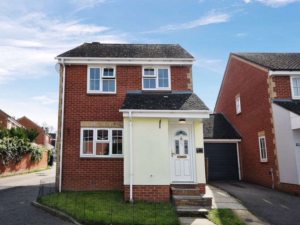 3 bed detached house for sale in Tortoiseshell Way, Braintree CM7 Zoopla